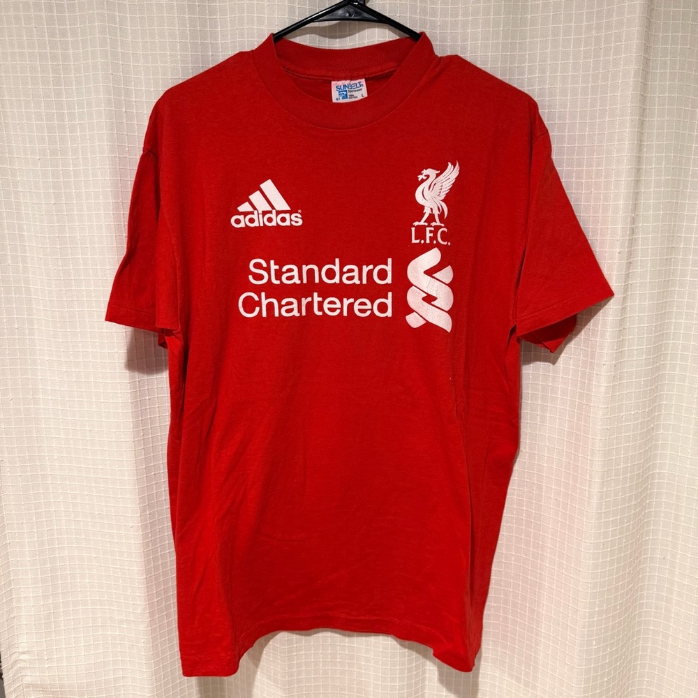 Liverpool FC Red Logo Tee